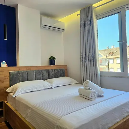 Blue Studio, Modern & Beachfront - By Beta Premium Appartamento *