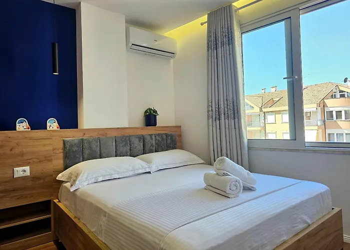 Blue Studio, Modern & Beachfront - By Beta Premium Apartment *